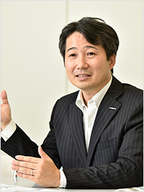大野 賢志 氏