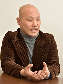 野中 大三 氏