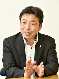 黒川 竜次 氏