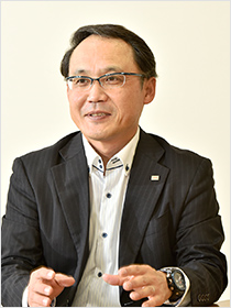 坂口 裕