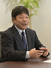 原田 要 氏