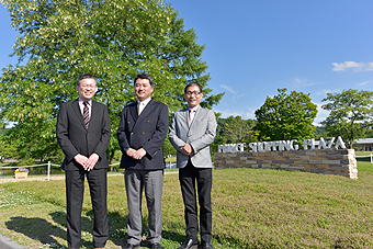 花田 健彦氏（左）、松田 晃一氏（中）、渡邉 真也氏（右）