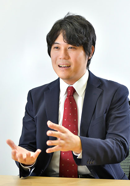 佐藤 有氏