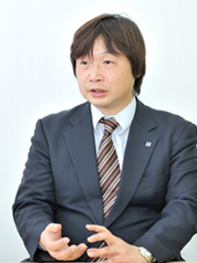 営業本部 営業管理部 情報管理室 室長 川嶋 秀隆 氏の写真