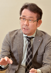 資生堂情報ネットワーク株式会社 ネットワーク企画部長 毛戸 一彦 氏