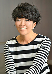 株式会社ワールド オペーク丸の内 ストアスーパーバイザー 荒川 智子 氏