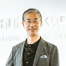 [写真] 三井住友海上火災保険株式会社 常務執行役員 兼 MS&ADインシュアランス グループ ホールディングス株式会社 執行役員 グループCDO 本山 智之氏