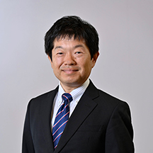 [写真] 東芝デジタルソリューションズ株式会社 ICTソリューション事業部 データ事業推進部 新規事業開発担当 シニアフェロー 和田 将一